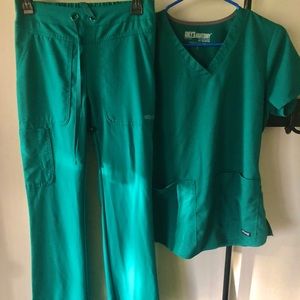 Grey’s Anatomy Hunter Callie Straight Leg Srubs